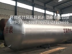 加厚型60T全自動無塔供水設(shè)備裝車